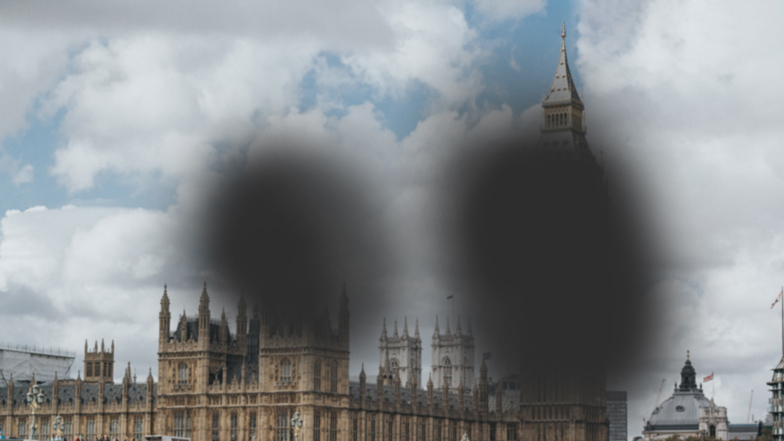 Big Ben on a cloudy day as seen by someone with macular degeneration