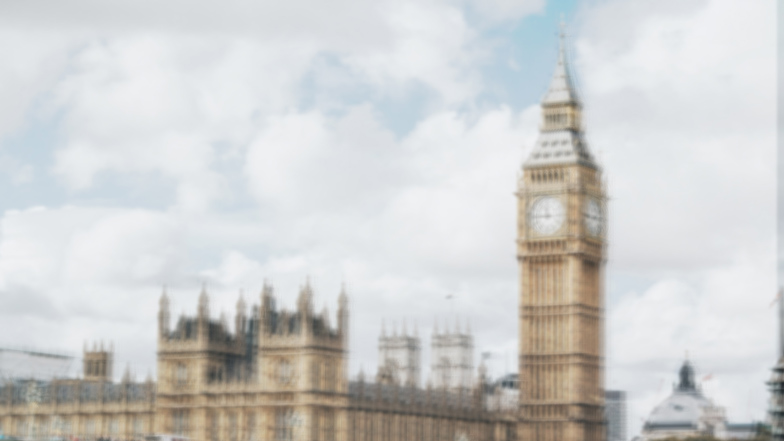 Big Ben on a cloudy day as seen by someone with cataracts