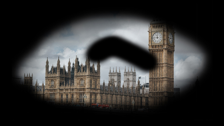 Big Ben on a cloudy day as seen by someone with glaucoma