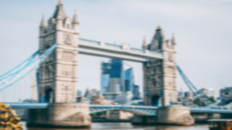 Tower Bridge as seen by someone with cataracts